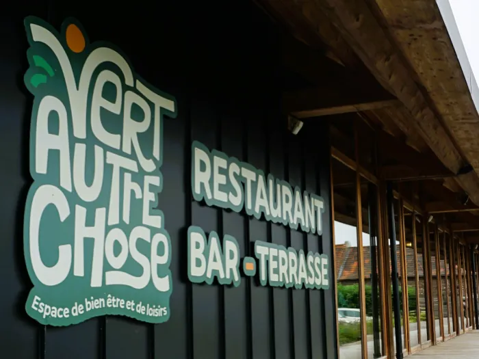 Signalétique & lettrage par BillyGraphik, graphiste à Mouscron